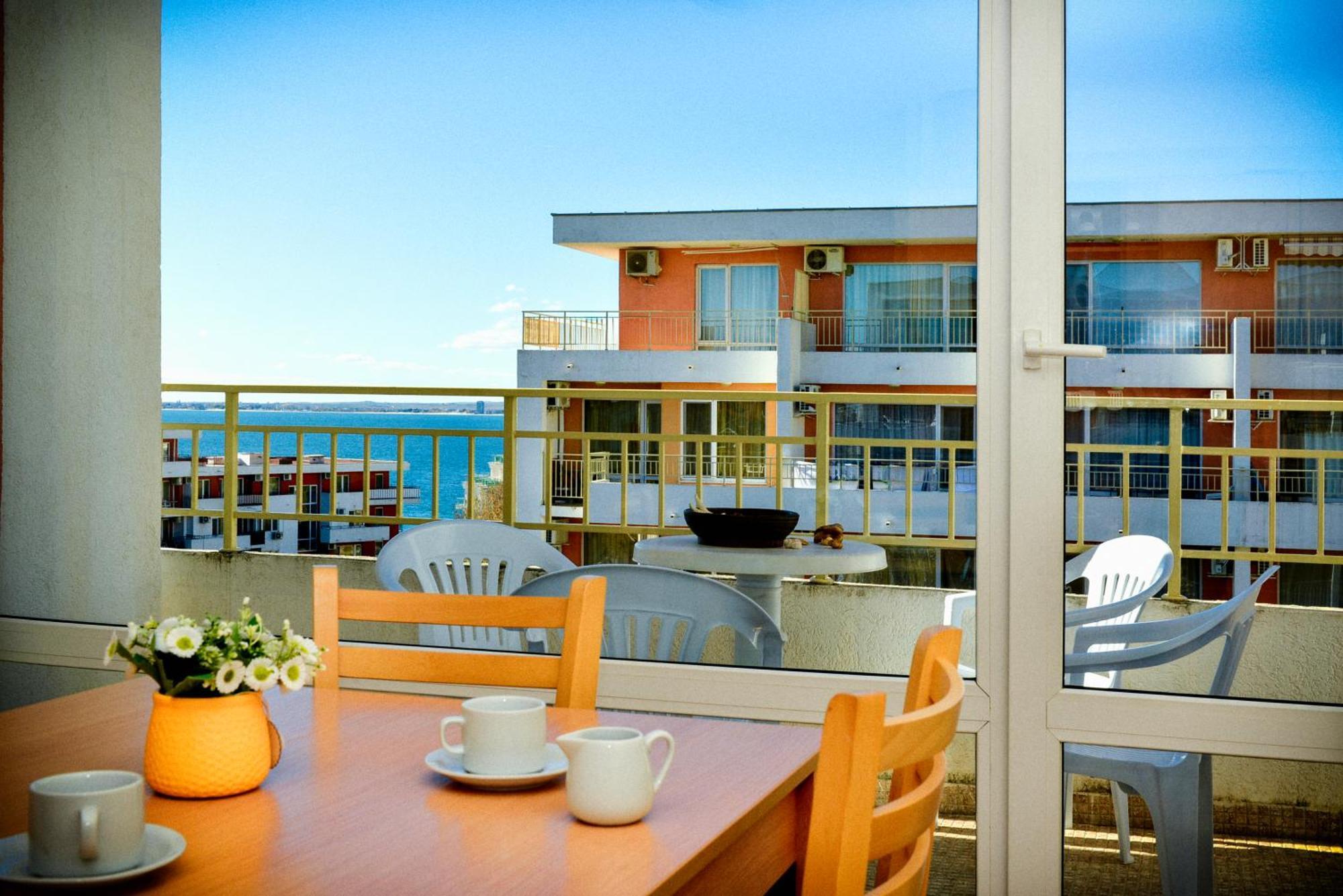 Crown And Imperial Apartment Sweti Wlas